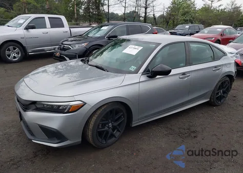 2022 Honda Civic Sport z USA, uszkodzony, nr VIN 2HGFE2F57NH557888